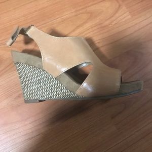 Aerosoles wedge sandals